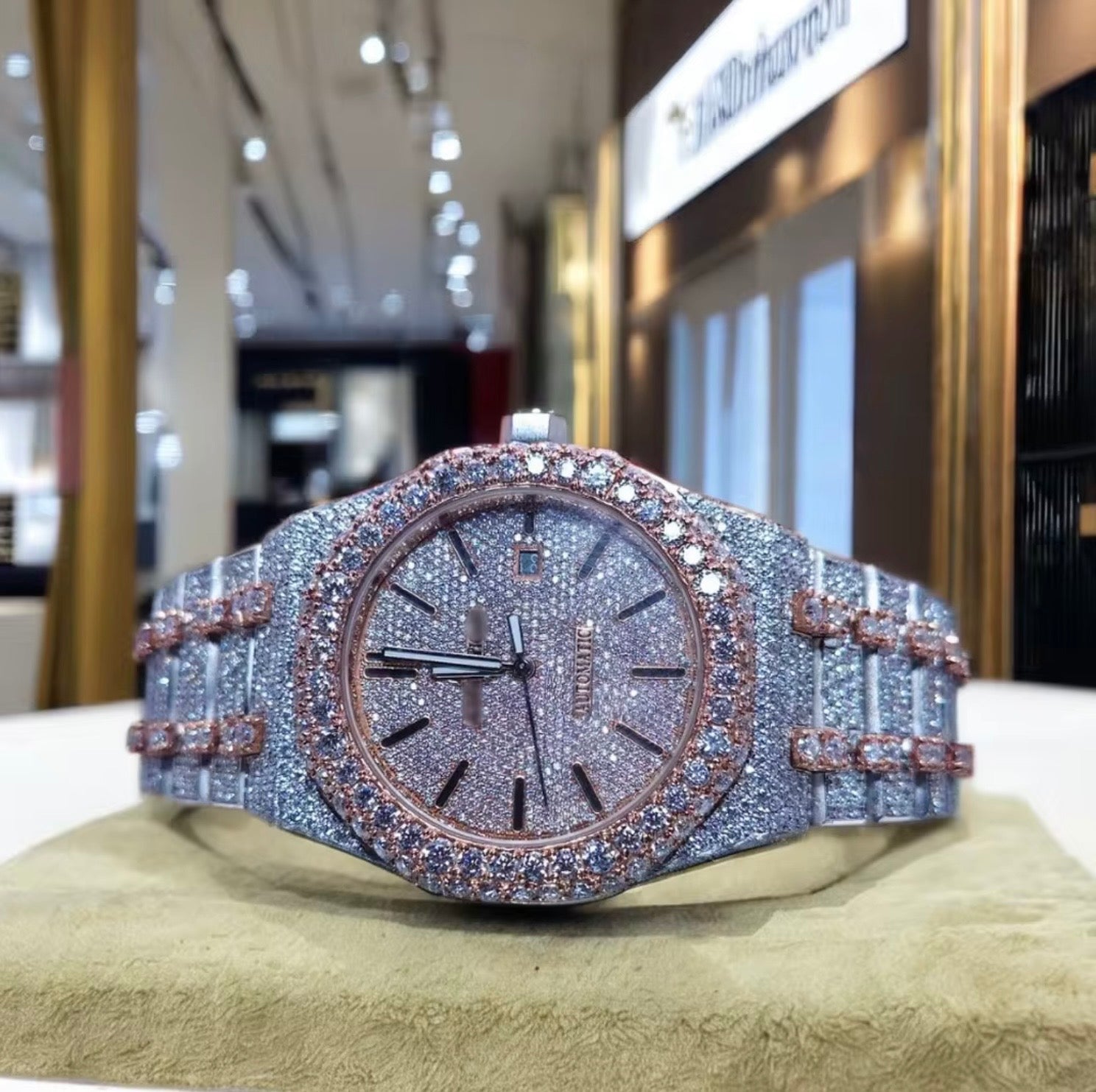 LUVILA | Moissanite Signature Edition